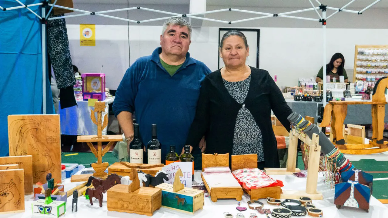 photo_5066584864404385496_y