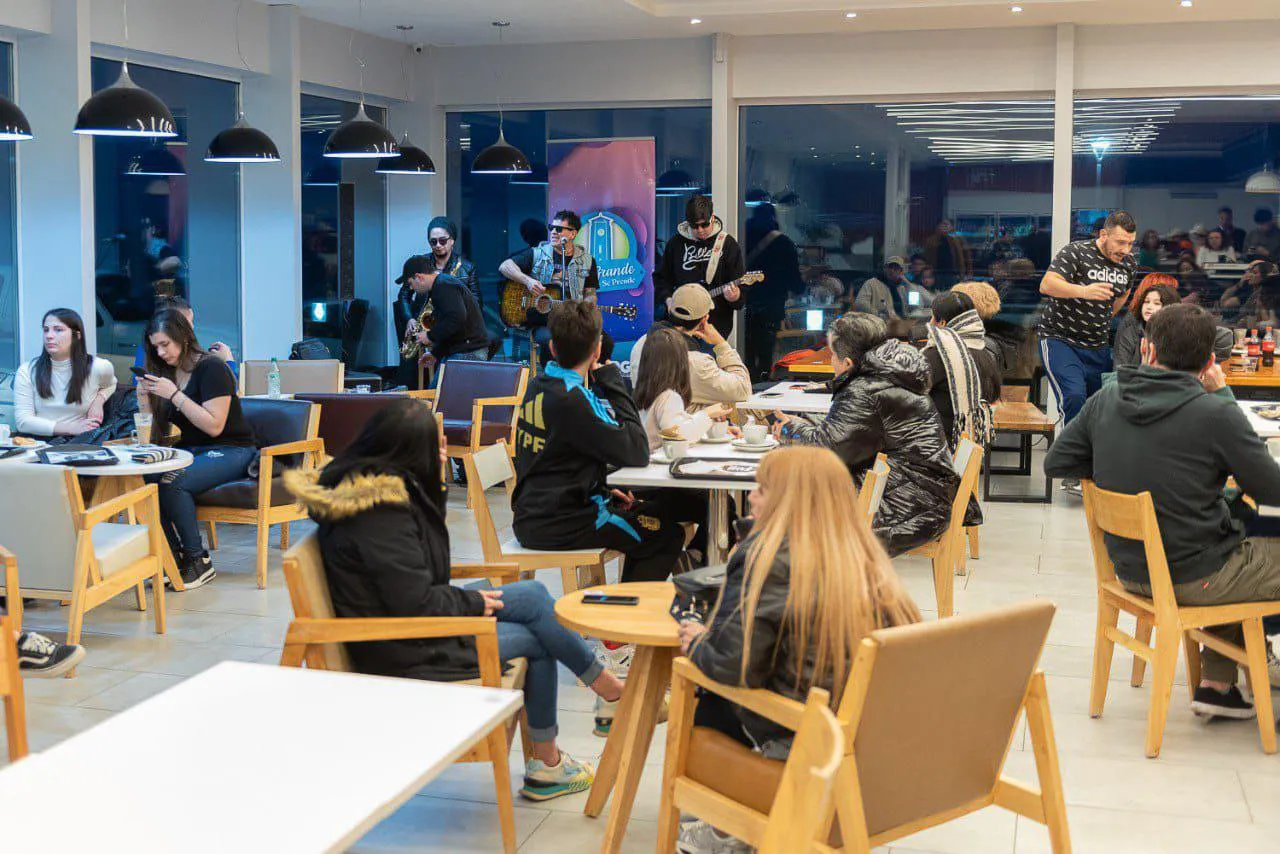 5143250606163602962 (1)