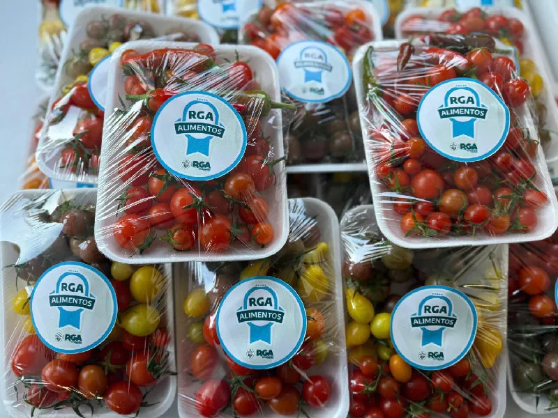 photo_5102806127497818068_x