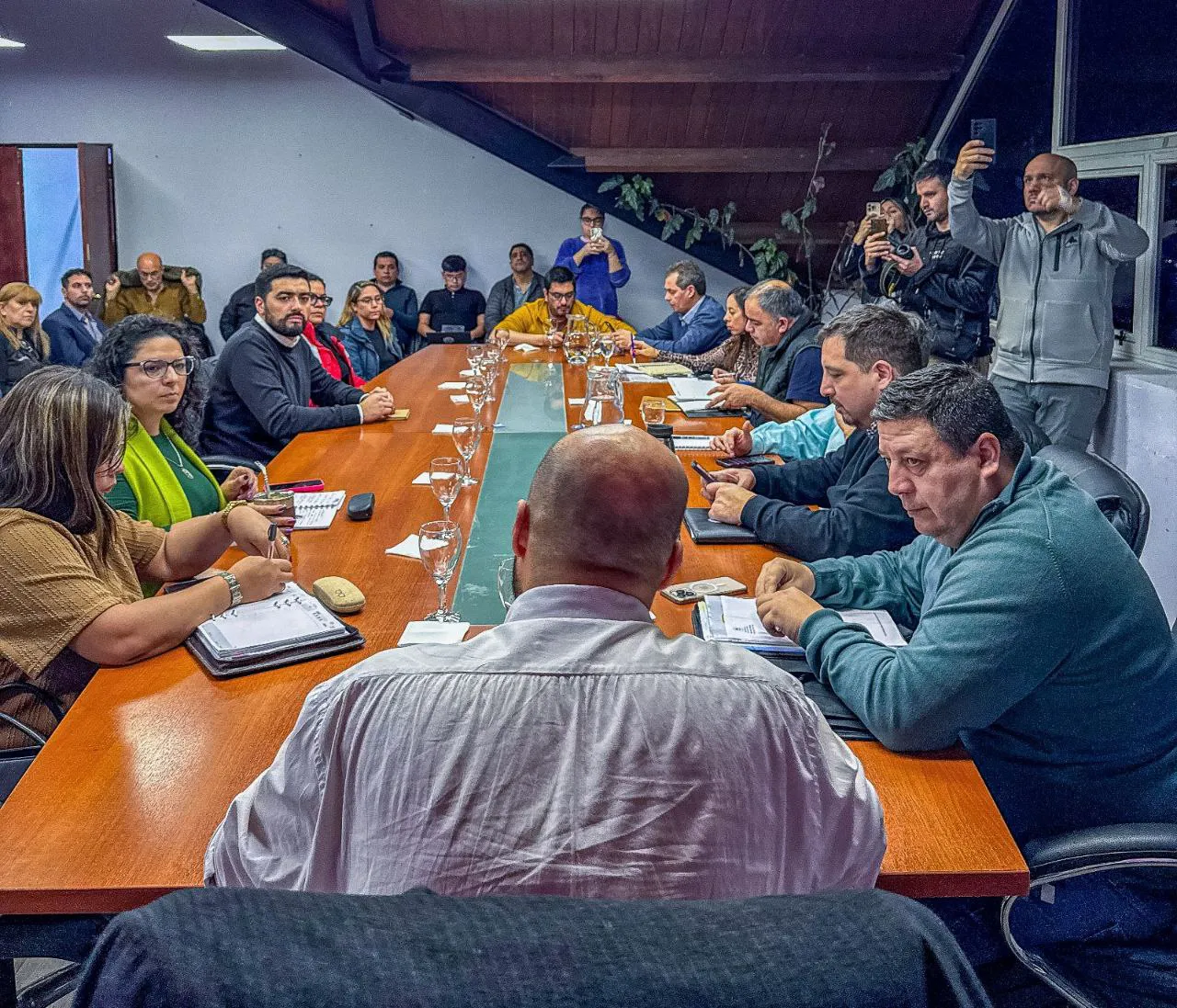 photo_5071346475602128492_y