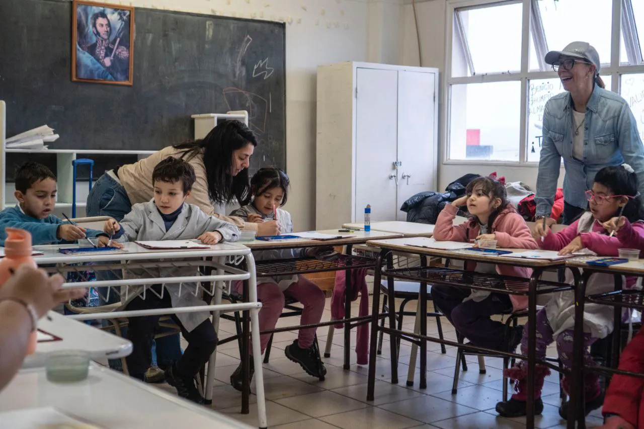 photo_5057920051352546858_y