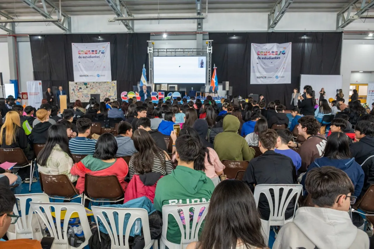 4927327181261090526 (1)